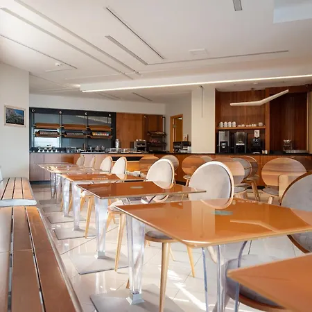 Kastro Hotel 3*