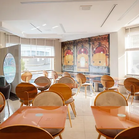 Hotel Kastro 3*